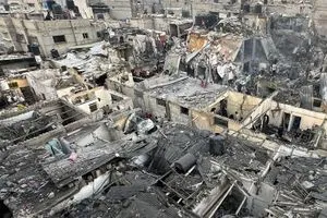 اسرائيل تحرر رهينتين في رفح وتقتل 100 فلسطيني