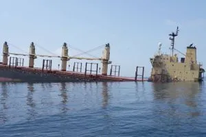 الجيش الأمريكي يؤكد غرق السفينة البريطانية "روبيمار" ويحذر من خطرها