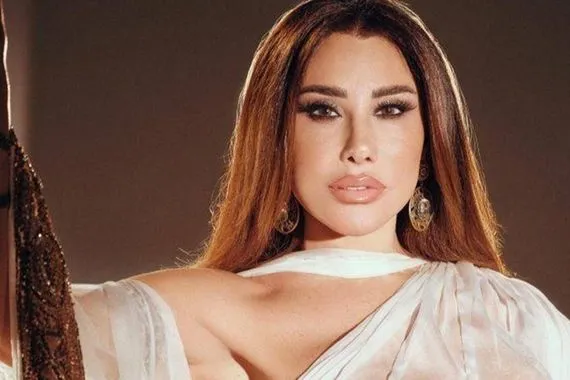 نجوى كرم تثير الجدل بـ"رؤيتها" السيد المسيح: كان سهران عندي