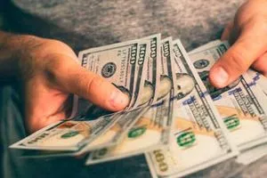 قضاة يكشفون عن أحدث أساليب تهريب وغسل الأموال