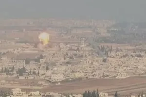 الصحافة الفرنسية: الارهابيون في سوريا استغلوا انشغال محور المقاومة لتنفيذ عمليتهم في حلب