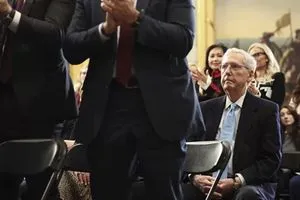 موقع امريكي: المحافظون الجدد واللوبي الصهيوني يرفضون أفكار ترامب عن التهدئة في الشرق الأوسط