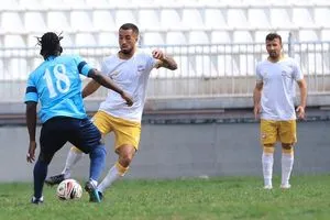 التعادل الإيجابي يحسم لقاء فريقي نوروز والقاسم