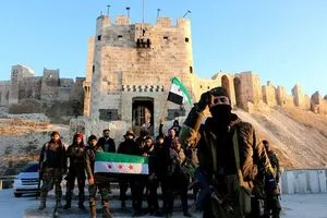 عصابات الجولاني تتكتم على فقدان مئات القطع الأثرية.. هل هُربت؟