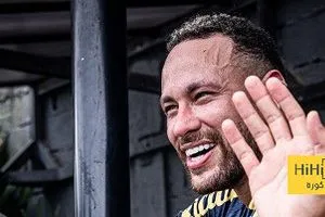 شاهد بالفيديو… نيمار يصل التدريب الأول لسانتوس عبر مروحية!