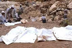فتح مقبرة جماعية جديدة في سنجار تضم رفاة العشرات من ضحايا داعش