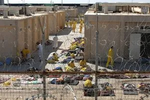 إطلاق سراح سجناء مشمولين بقانون العفو العام في النجف والديوانية