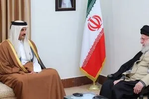 السيد علي الخامنئي يستقبل أمير قطر