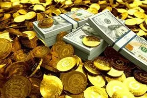 الذهب يتراجع مع قوة الدولار وعوائد السندات