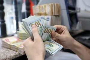 مع الاغلاق.. الدولار يقفز إلى 149,500 دينار في أسواق بغداد