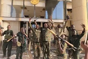 الجيش السوداني يسيطر على القصر الرئاسي بالخرطوم لأول مرة منذ عامين