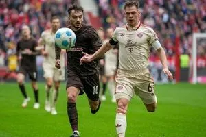 بايرن ميونخ يحكم قبضته على صدارة الدوري الالماني