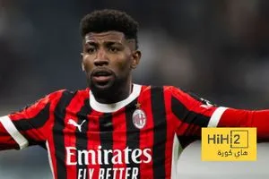 ميلان يفقد ثنائي الفريق أمام نابولي في الدوري الإيطالي