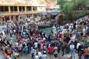 من إيران إلى كردستان العراق.. منفذ “برويزخان” يشهد طوفانًا بشريًا لغرض السياحة