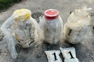 الأمن العراقي يُحبط تهريب 30 ألف حبة كبتاغون على الحدود مع سوريا
