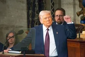 مسؤولون أمريكان: ترمب لا يسعى للحرب مع إيران