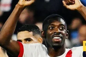 مقارنة بين هدافي باريس وأستون فيلا في دوري الأبطال