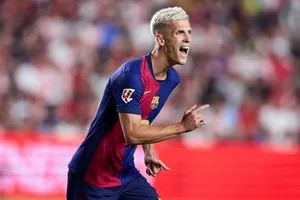 أولمو يتلقى التصريح الطبي في برشلونة