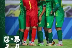 الشرطة يهزم أربيل بثنائية في دوري نجوم العراق
