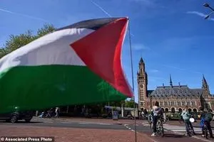 أمريكا لمحكمة العدل: إسرائيل غير ملزمة بالتعاون مع الاونروا