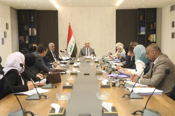 التخطيط تبحث معالجة تحديات التمويل والتشريعات في قطاع المشاريع الصغيرة