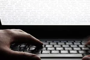 الناتو يتهم روسيا بشن هجمات سيبرانية أمن حلفائنا بخطر