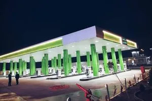 تشغيل محطات الوقود على طريق الزائرين بين كربلاء والنجف 24 ساعة