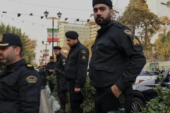 مقتل عنصرين من الحرس الثوري الإيراني في هجوم