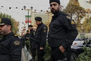 مقتل عنصرين من الحرس الثوري الإيراني في هجوم