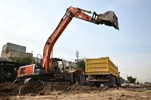 الجهد الخدمي يبين خدماتنا تقدم حصراً إلى المناطق المحرومة