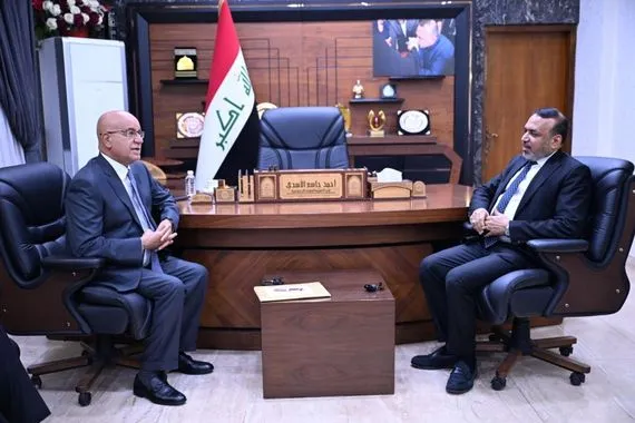 العمل والصحة يتفقان على زيادة عمل اللجان الطبية إلى يومين أسبوعياً وكالة بغداد اليوم الاخبارية