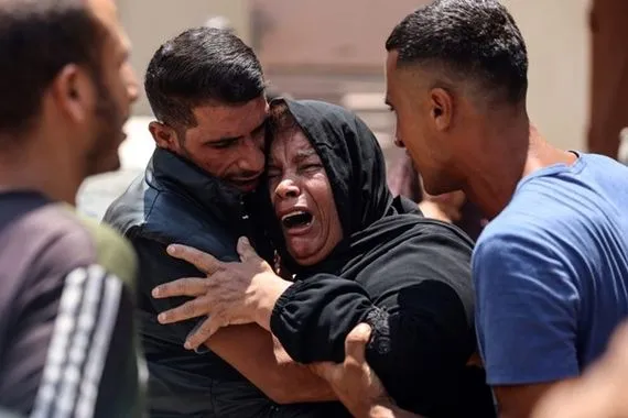 موقع بريطاني غزة البوابة التي تسحب إسرائيل والغرب نحو الجحيم