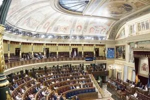 البرلمان الإسباني يقر حظرا على الأسلحة من إسرائيل وإليها
