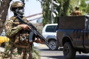 اعتقال 10 ارهابيين بينهم امرأتان وتفكيك عصابين بمناطق مختلفة من العراق شفق نيوز