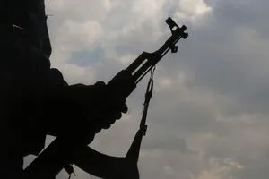 أشقاء يقتلون ابن عمهم ويصيبون والده نتيجة نزاع على قطعة أرض بكربلاء المقدسة