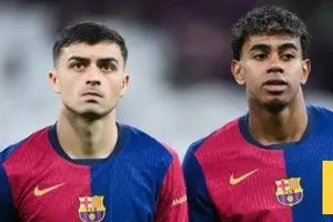 مستقبل برشلونة في أمان صورة
