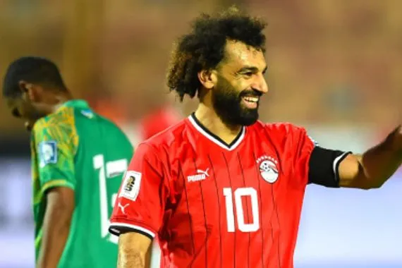 صلاح يتفوق على رونالدو الظاهرة وإبراهيموفيتش