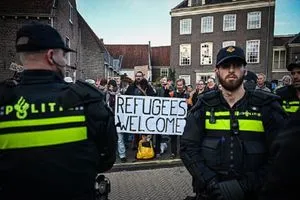 تراجع العبور غير النظامي لحدود أوروبا بنسبة 22