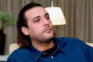 إطلاق سراح نجل القذافي والمحامي الكفالة شرط تعجيزي