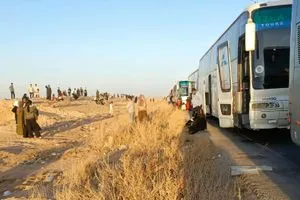 توترات حلب توقف حركة النقل بين مناطق الإدارة الذاتية والداخل السوري شفق نيوز