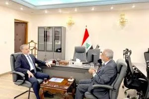 رئيس الدائرة القنصلية بوزارة الخارجية لـ الزمان صدق وثيقتك داخل بيتك