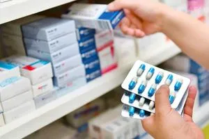 الصحة تعلن وضع أكثر من 1 7 مليار ستيكر لتتبع الأدوية وضمان ثبات الأسعار شفق نيوز