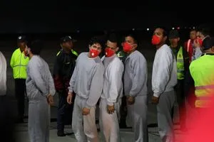 واشنطن تخطط لشراء مستودعات لاحتجاز المهاجرين