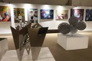 مشاريع طالبات الفنون البصرية بمعرض جزء من 5