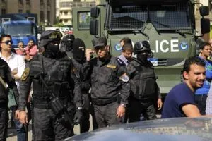 الغموض يكتنف مقتل عالم نووي مصري بالأسكندرية