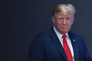 ترامب واشنطن تعتزم بيع الرياض أحدث أنواع الأسلحة الأمريكية