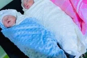 ولادة أربعة توائم ذكور بعملية قيصرية ناجحة
