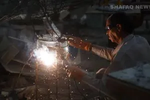 متقاعد بابلي يحقق حلم طفولته بعد الستين صور شفق نيوز