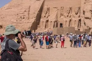 دولة عربية تستقبل 15 6 مليون سائح في أول 10 أشهر من العام الحالي