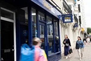 رئيس الهيئة المالية البريطانية يعرض الاستقالة بعد تسريب الموازنة قبل موعدها وكالة الانباء العراقية واع